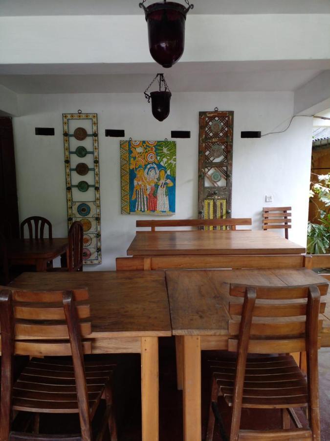 Traditional Kandyan House Exterior foto
