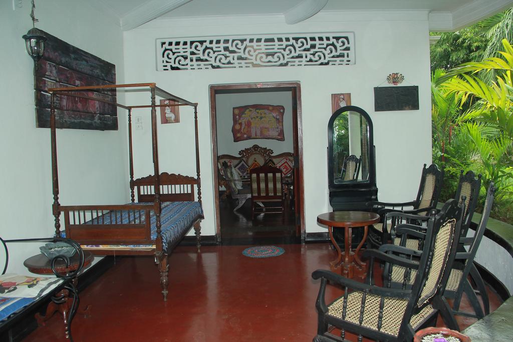 Traditional Kandyan House Exterior foto